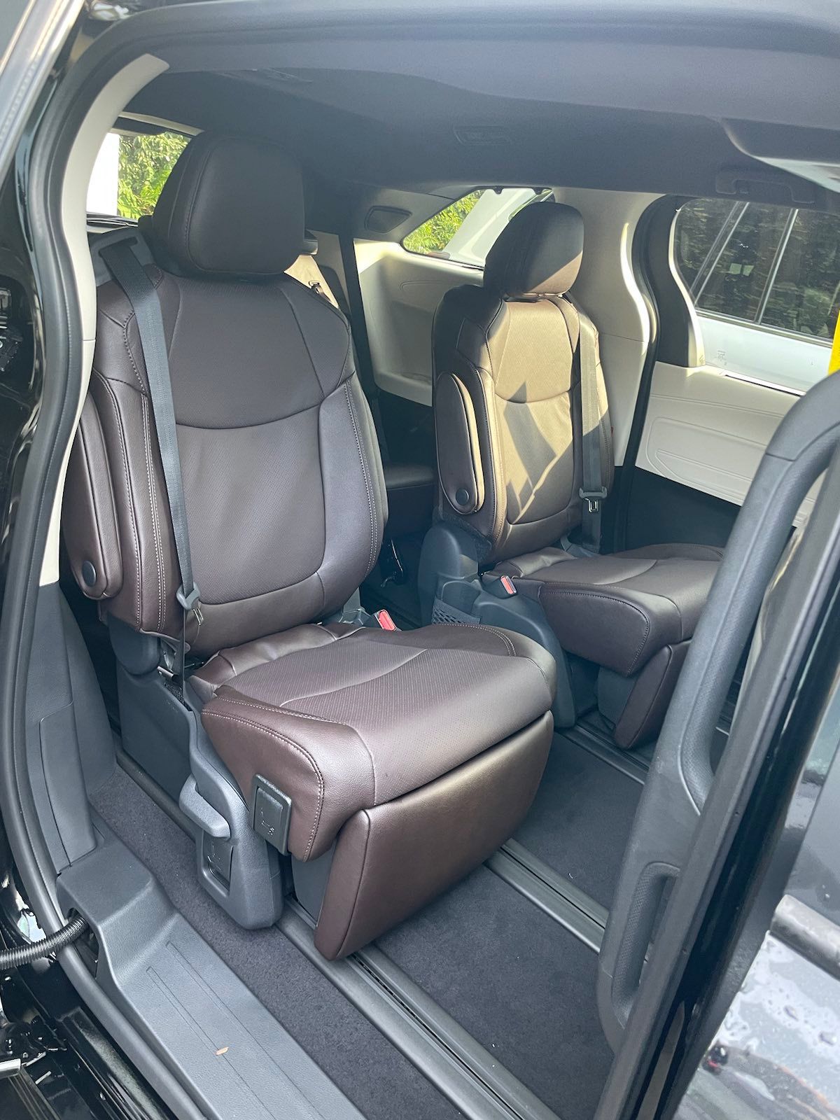 Toyota Sienna Platinum 2023