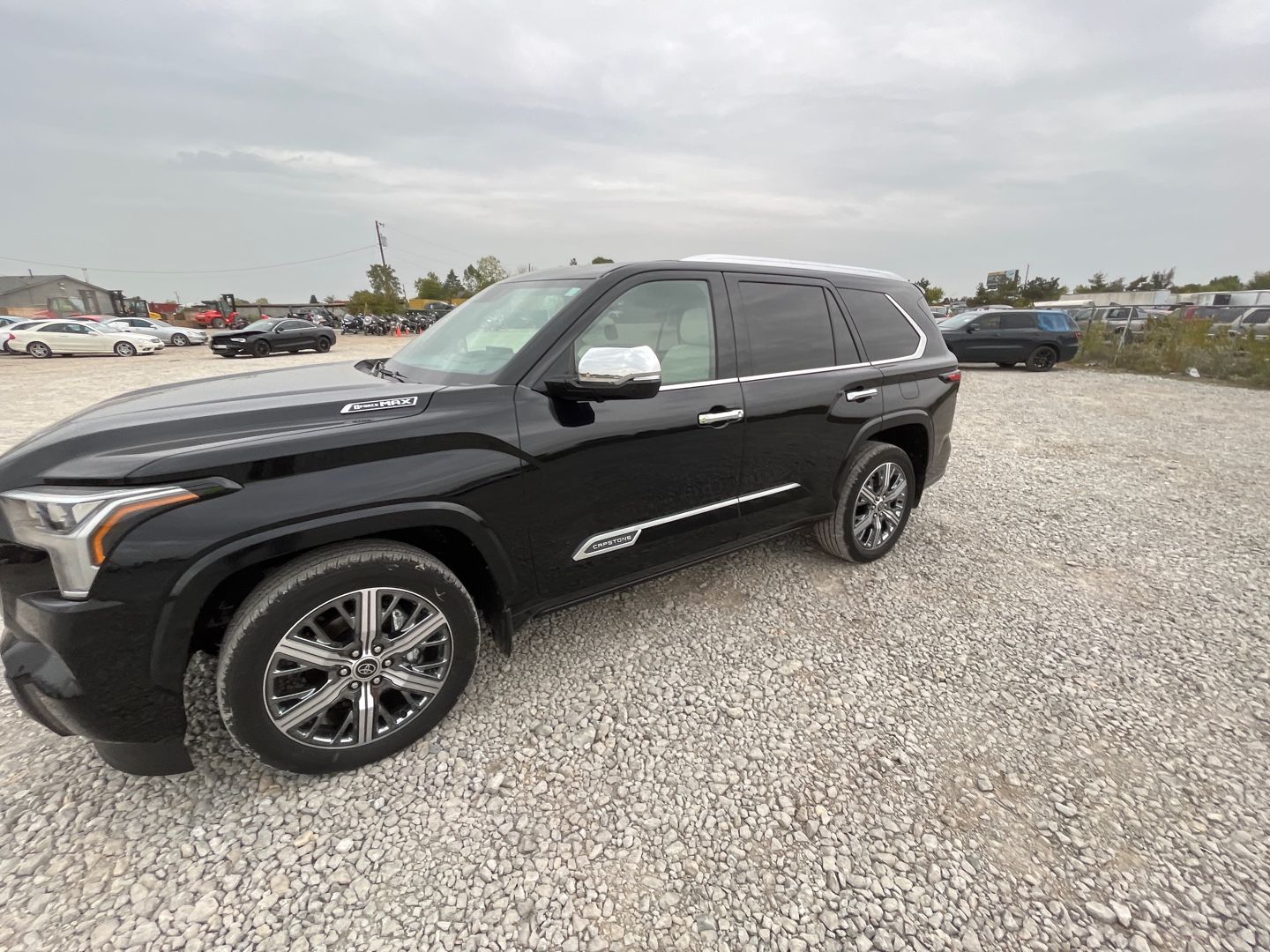 Toyota Sequoia Capstone 2023