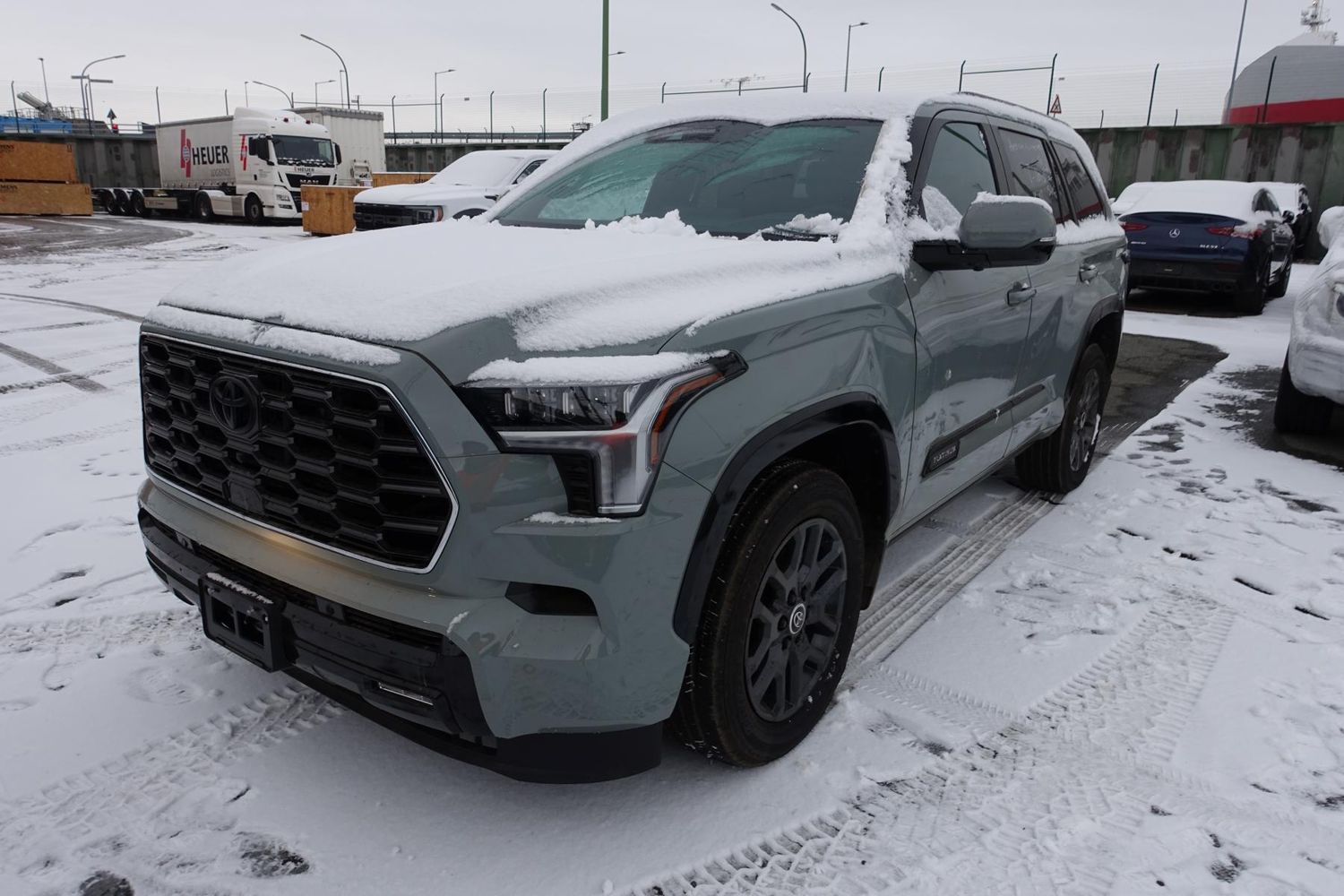 Toyota Sequoia Platinum 2024