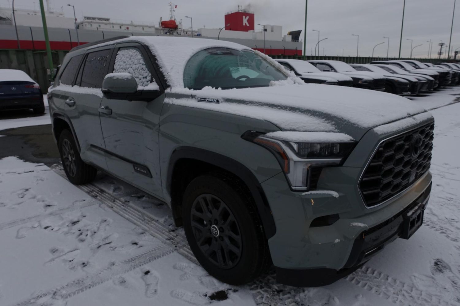 Toyota Sequoia Platinum 2024