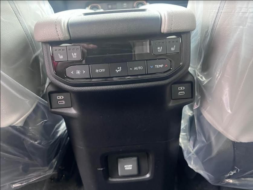 Toyota Grand Highlander Hybrid MAX Platinum 2024