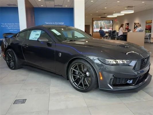 Ford Mustang Dark Horse Premium 2024