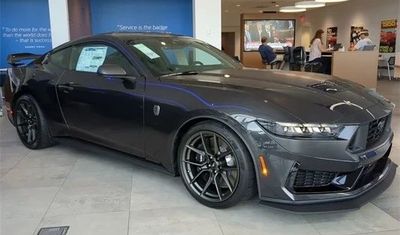 Ford Mustang Dark Horse Premium 2024