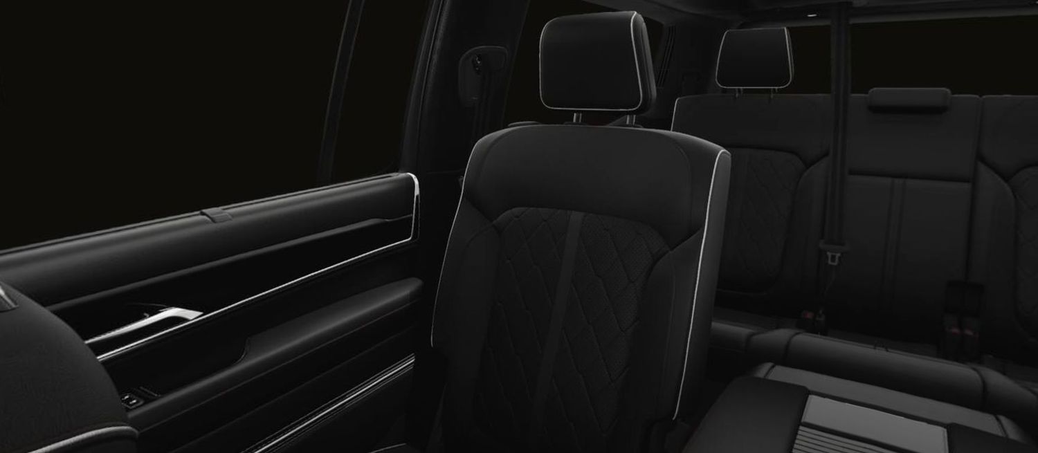 Jeep Wagoneer Grand Series III Obsidian 2023