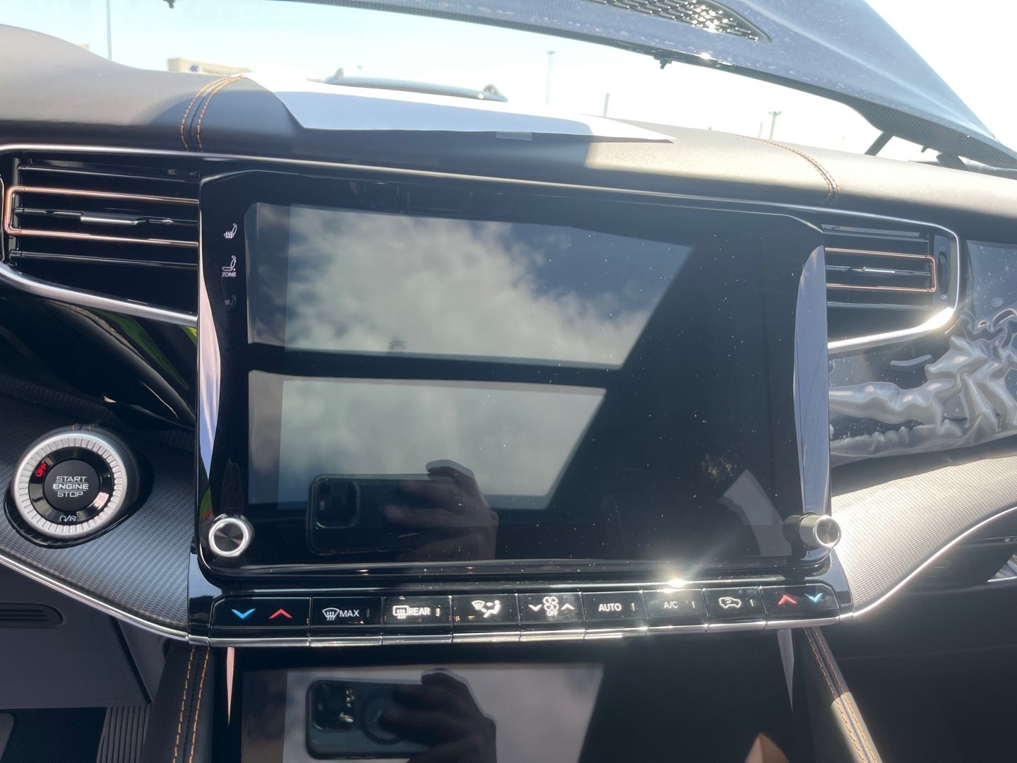 Jeep Wagoneer Grand Series III Obsidian 2023