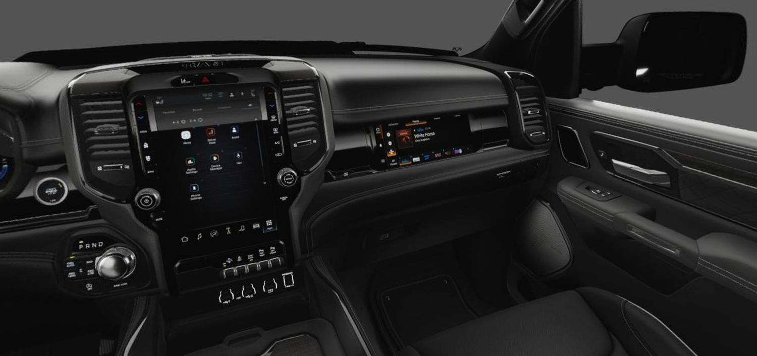 RAM 1500 Limited Night Edition 2025