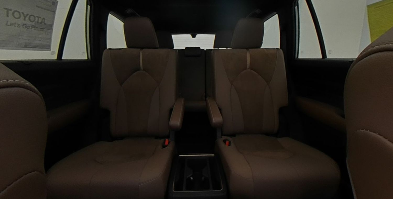 Toyota Grand Highlander Hybrid MAX Limited 2025