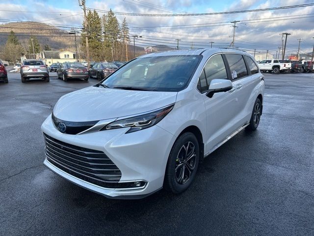 Toyota Sienna Platinum 2025