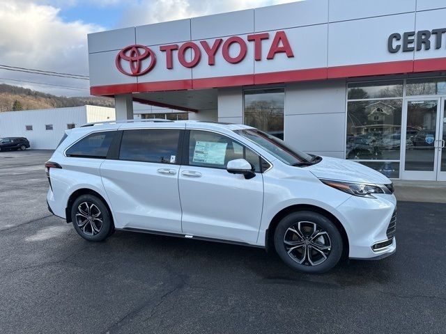 Toyota Sienna Platinum 2025