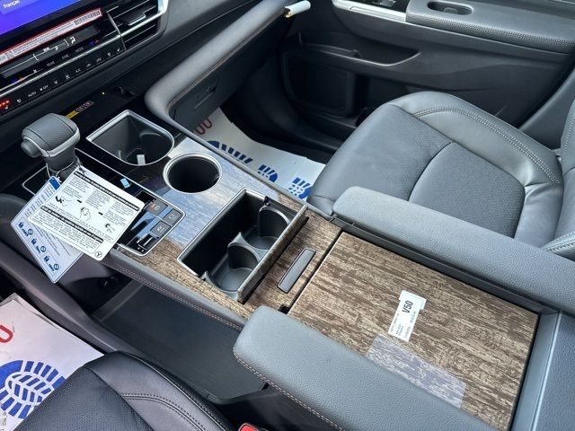 Toyota Sienna Platinum 2025