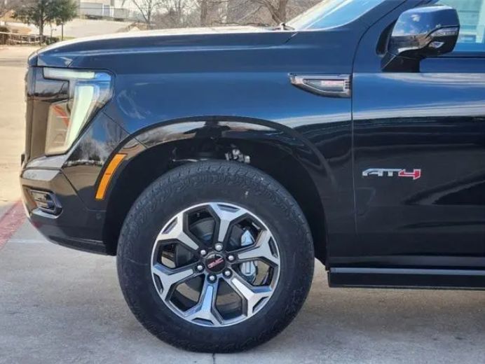 GMC Yukon AT4 Ultimate 2025