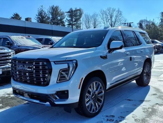 GMC Yukon Denali Ultimate 2025