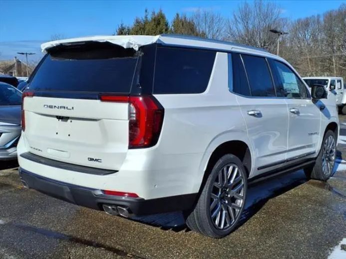 GMC Yukon Denali Ultimate 2025