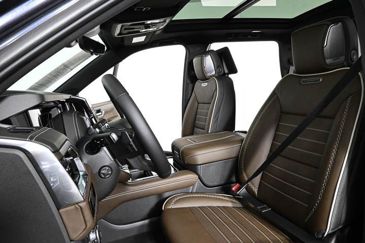 GMC Yukon Denali Ultimate 2025