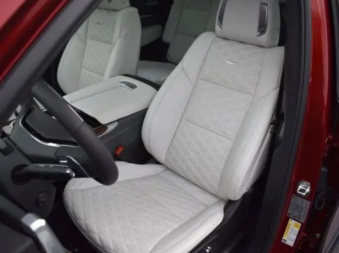 Cadillac Escalade Premium Luxury Platinum  ESV 2025