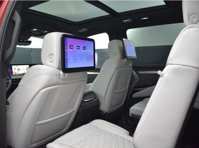 Cadillac Escalade Premium Luxury Platinum  ESV 2025