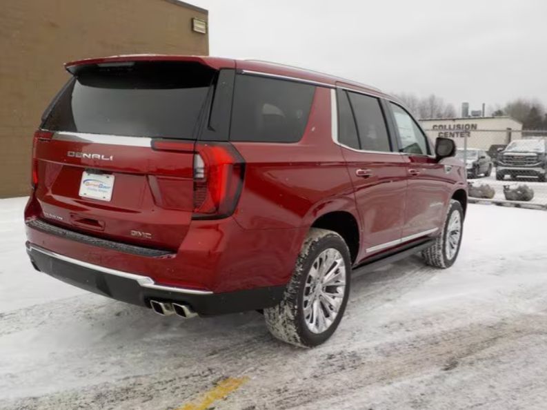 GMC Yukon Denali 2025