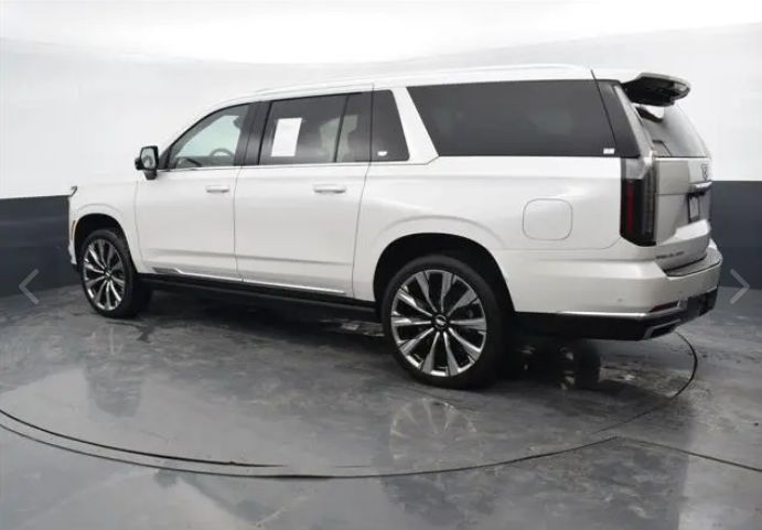 Cadillac Escalade Premium Luxury Platinum  ESV 2025