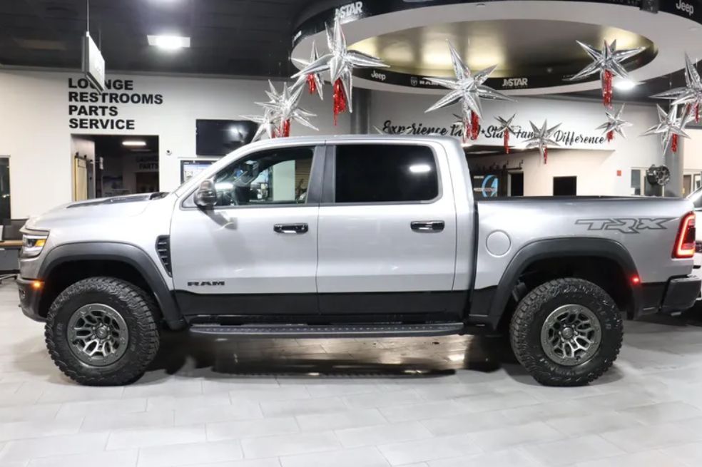 RAM 1500 TRX  2024