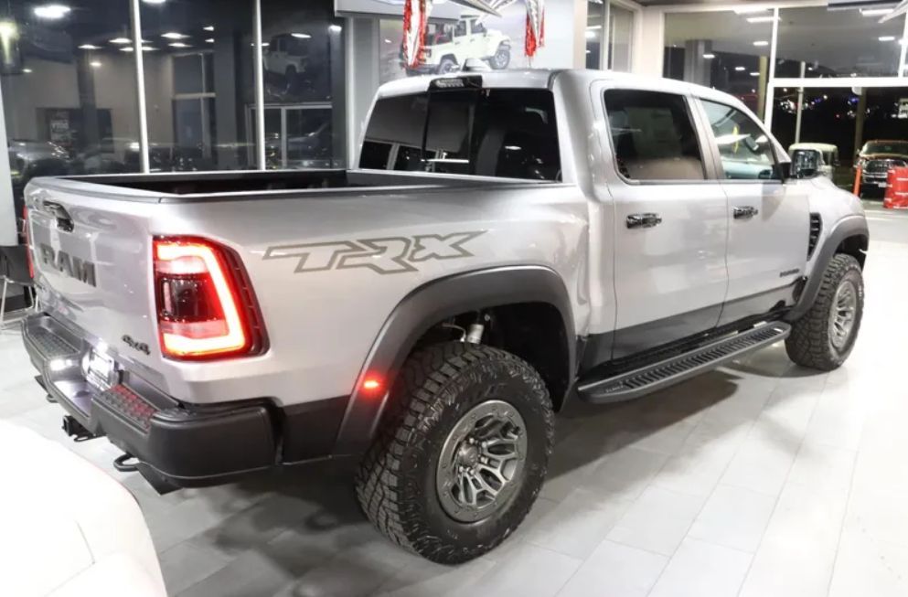 RAM 1500 TRX  2024
