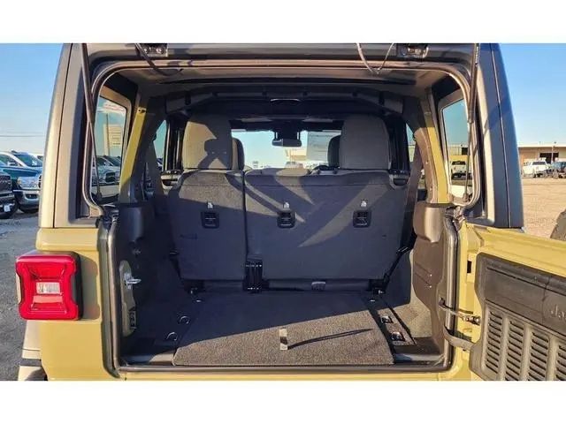 Jeep Wrangler Rubicon 2025