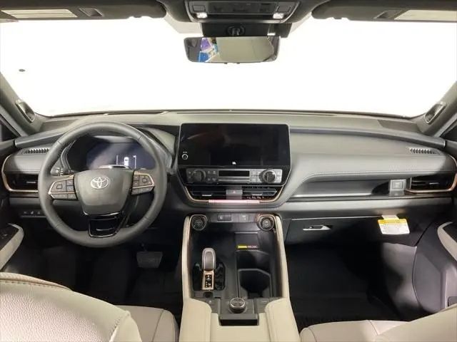 Toyota Grand Highlander Hybrid MAX Platinum 2025