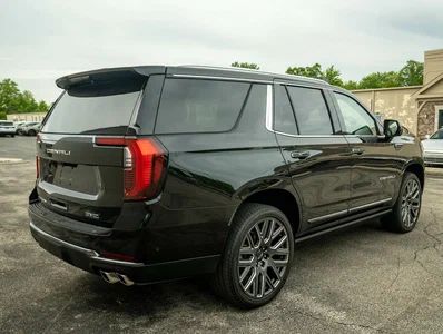 GMC Yukon Denali Ultimate 2025