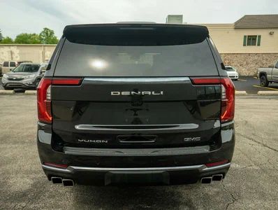 GMC Yukon Denali Ultimate 2025