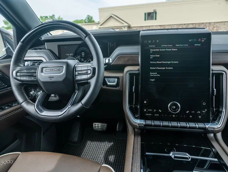 GMC Yukon Denali Ultimate 2025