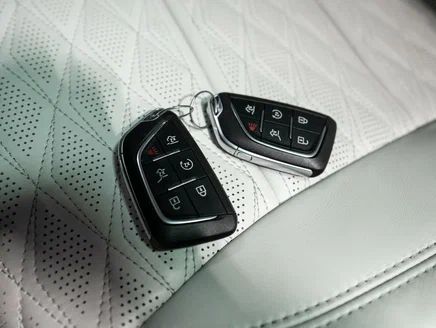 Cadillac Escalade Premium Luxury Platinum  ESV 2025