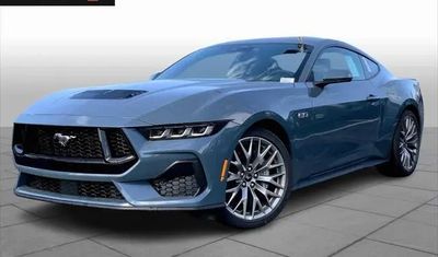 Ford Mustang GT Premium Fastback 2025