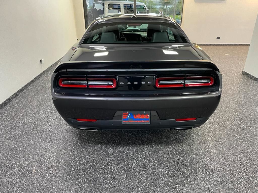 Dodge Challenger R/T Scat Pack Widebody 2023
