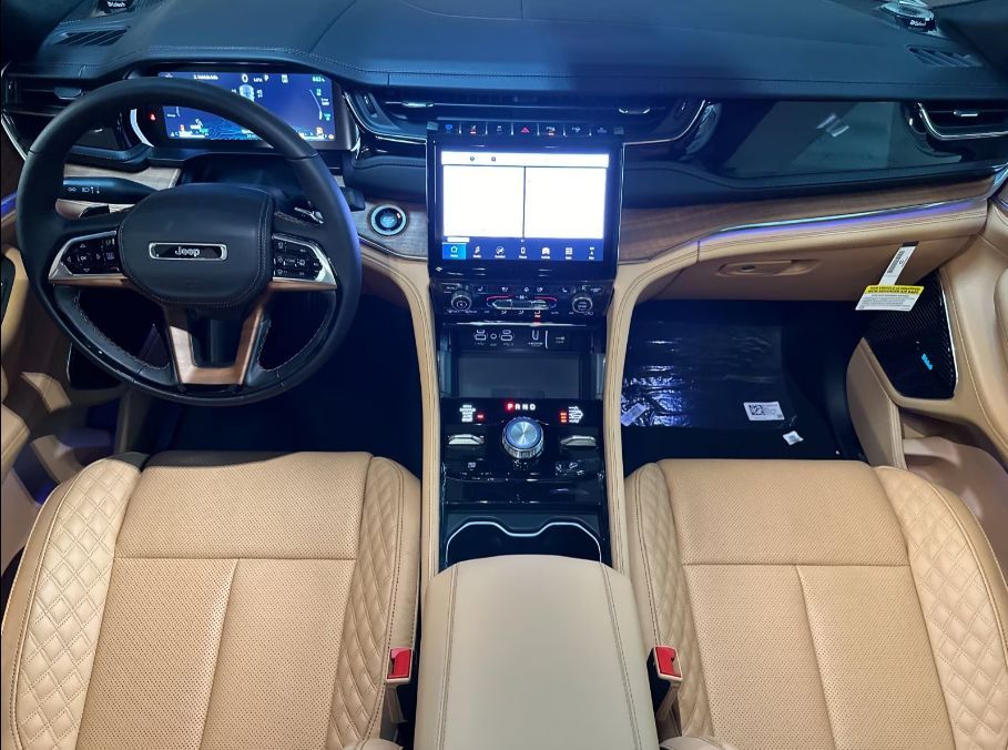 Jeep Grand Cherokee 4xe Summit Reserve 2025