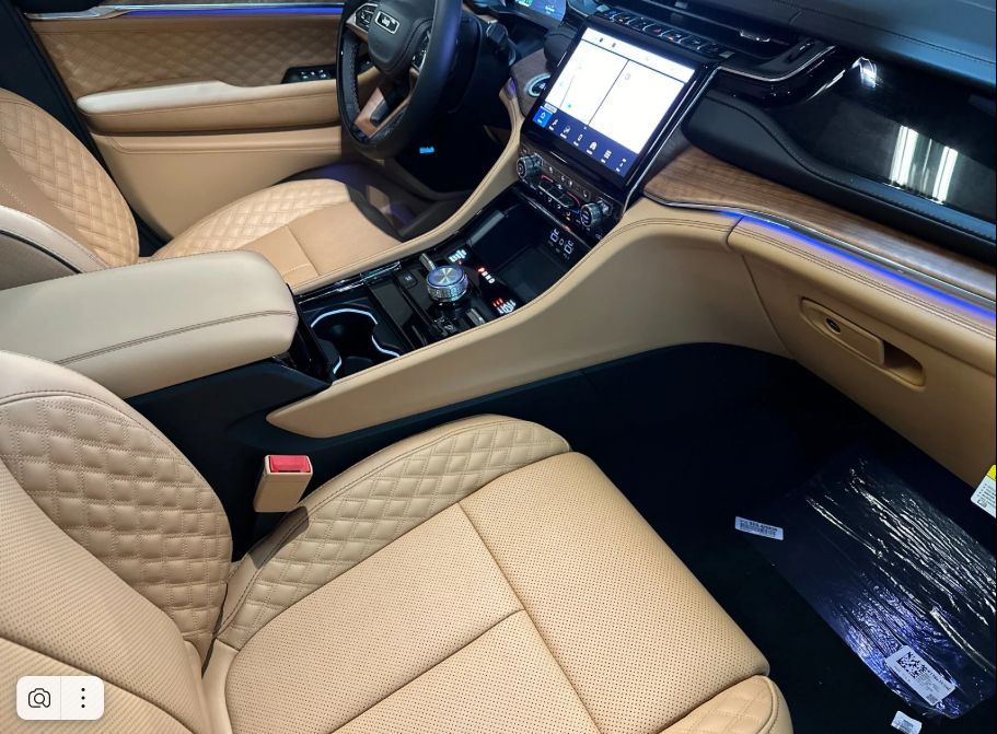 Jeep Grand Cherokee 4xe Summit Reserve 2025