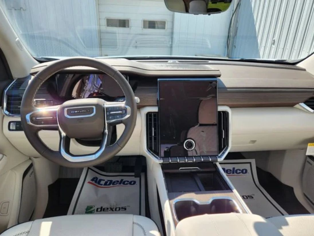 GMC Acadia Denali 2026