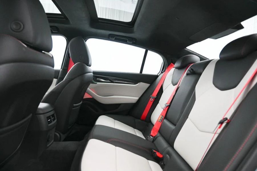 Cadillac CT5 V-Series 2026