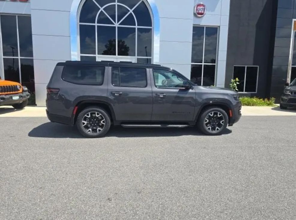 Jeep Wagoneer Overland 2025