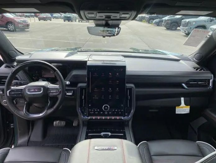 GMC Yukon AT4 Ultimate XL 2025