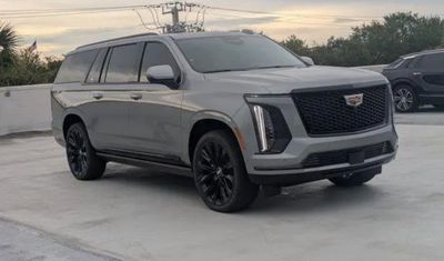 Cadillac Escalade Sport Platinum ESV 2025