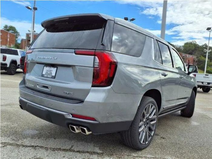 GMC Yukon Denali Ultimate 2025