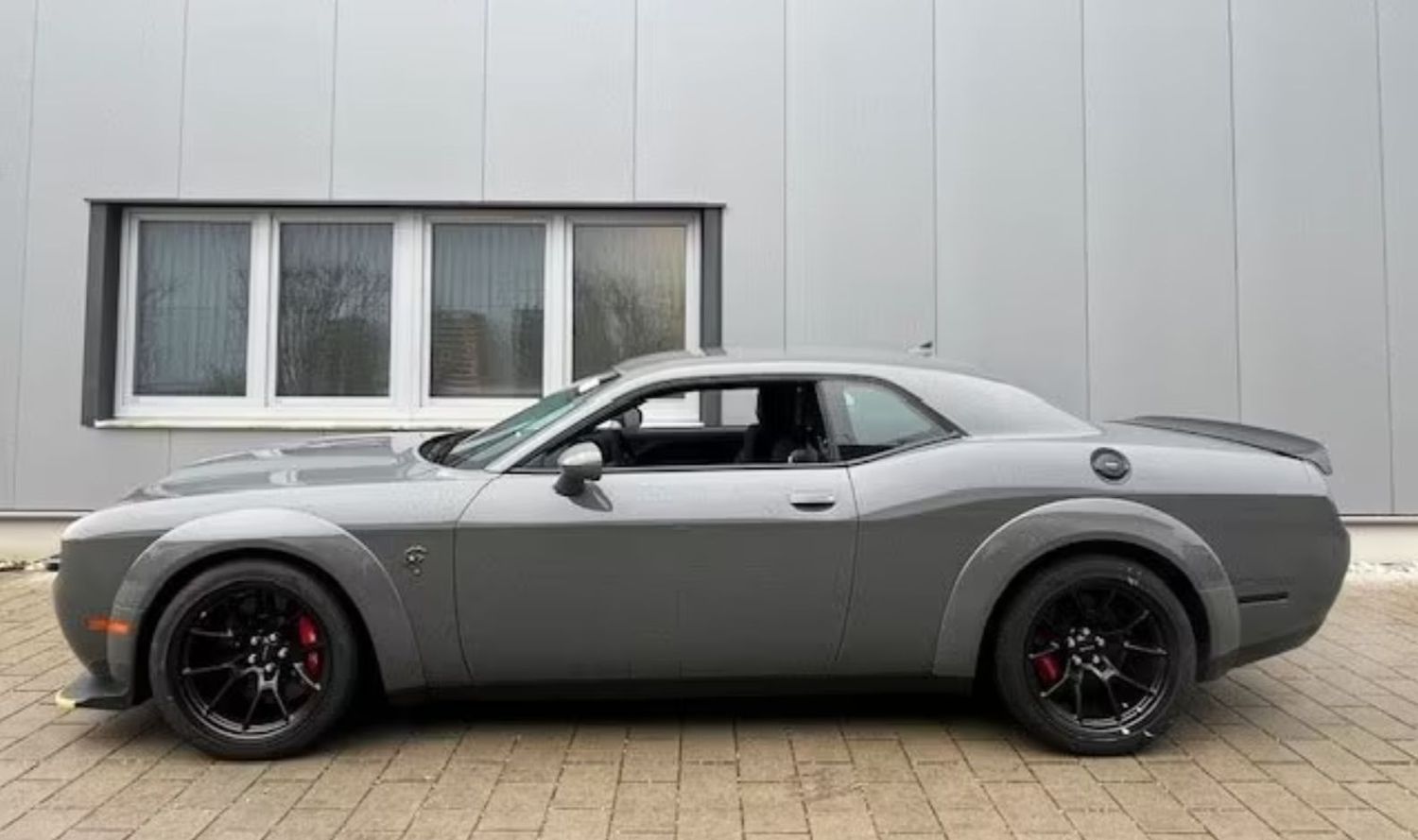 Dodge Challenger SRT Hellcat Widebody Jailbreak 2023