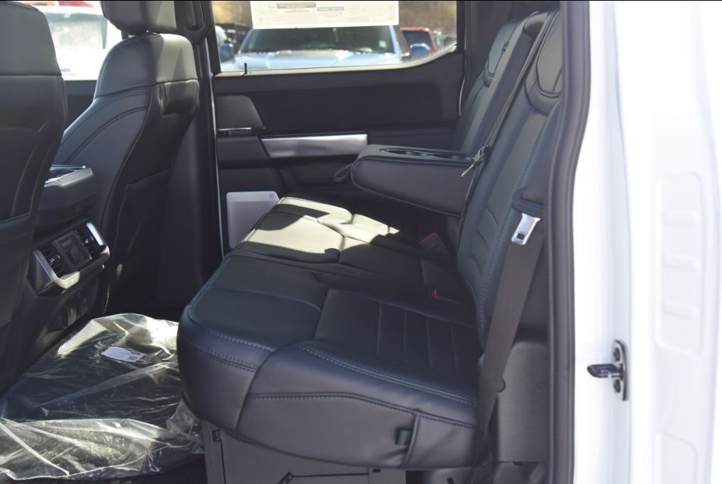 Ford F-150 Platinum 2025