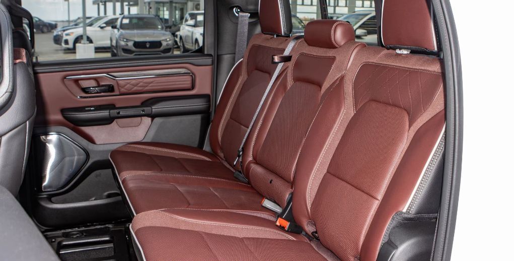 RAM 1500 Limited Night Edition 2026