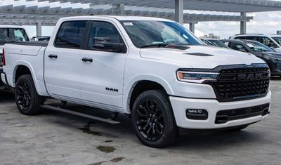 RAM 1500 Limited Night Edition 2026
