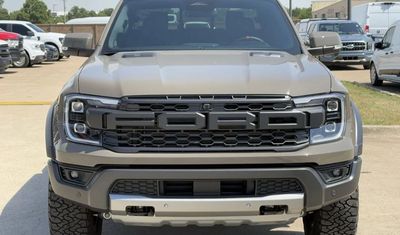 Ford Ranger Raptor  2025
