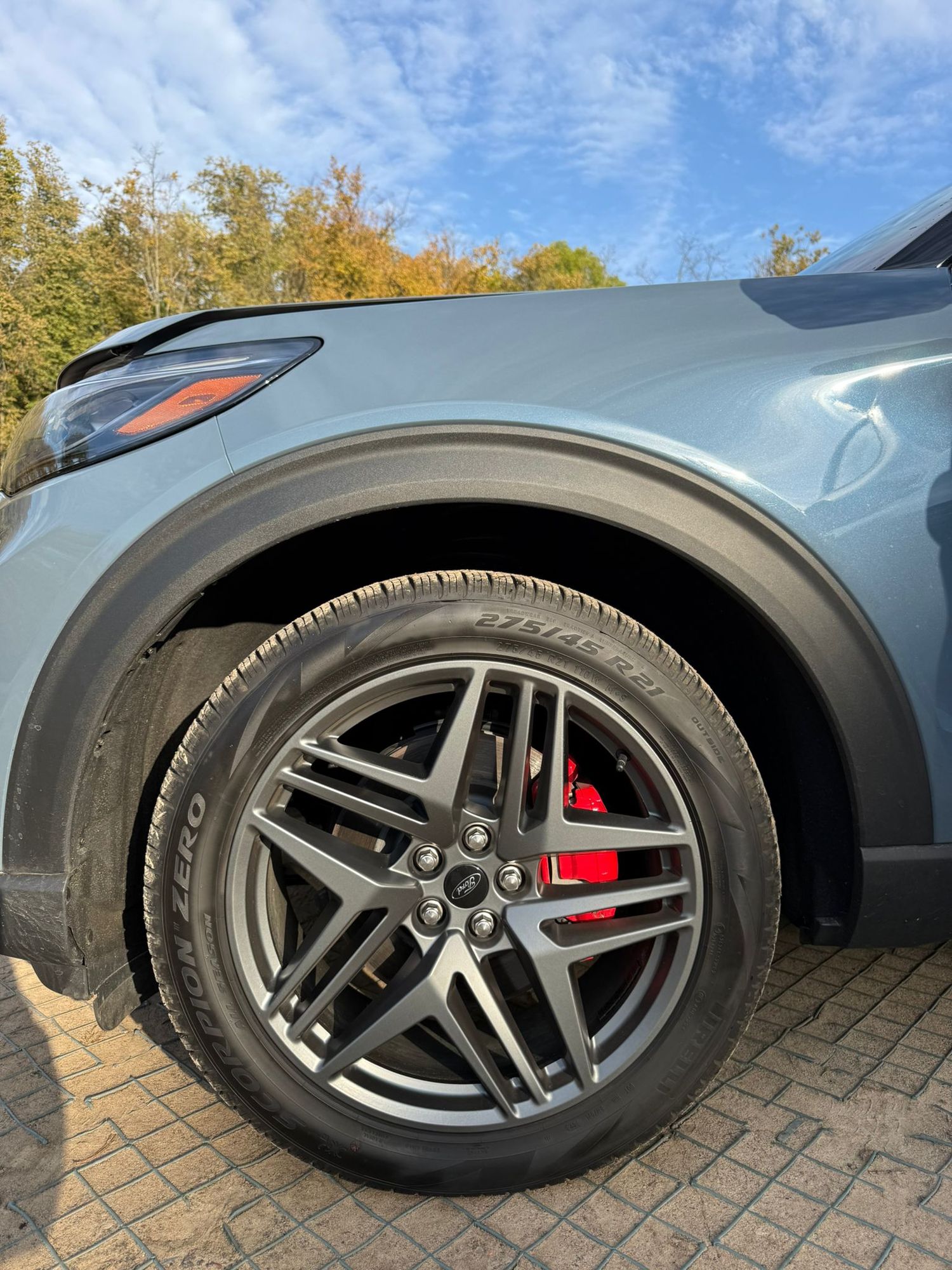 Ford Explorer ST 2025