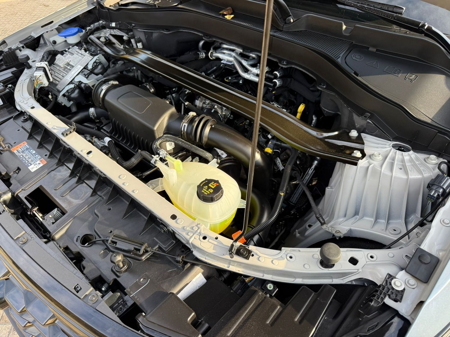 Ford Explorer ST 2025