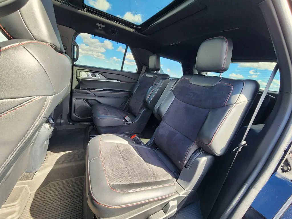 Ford Explorer ST 2025