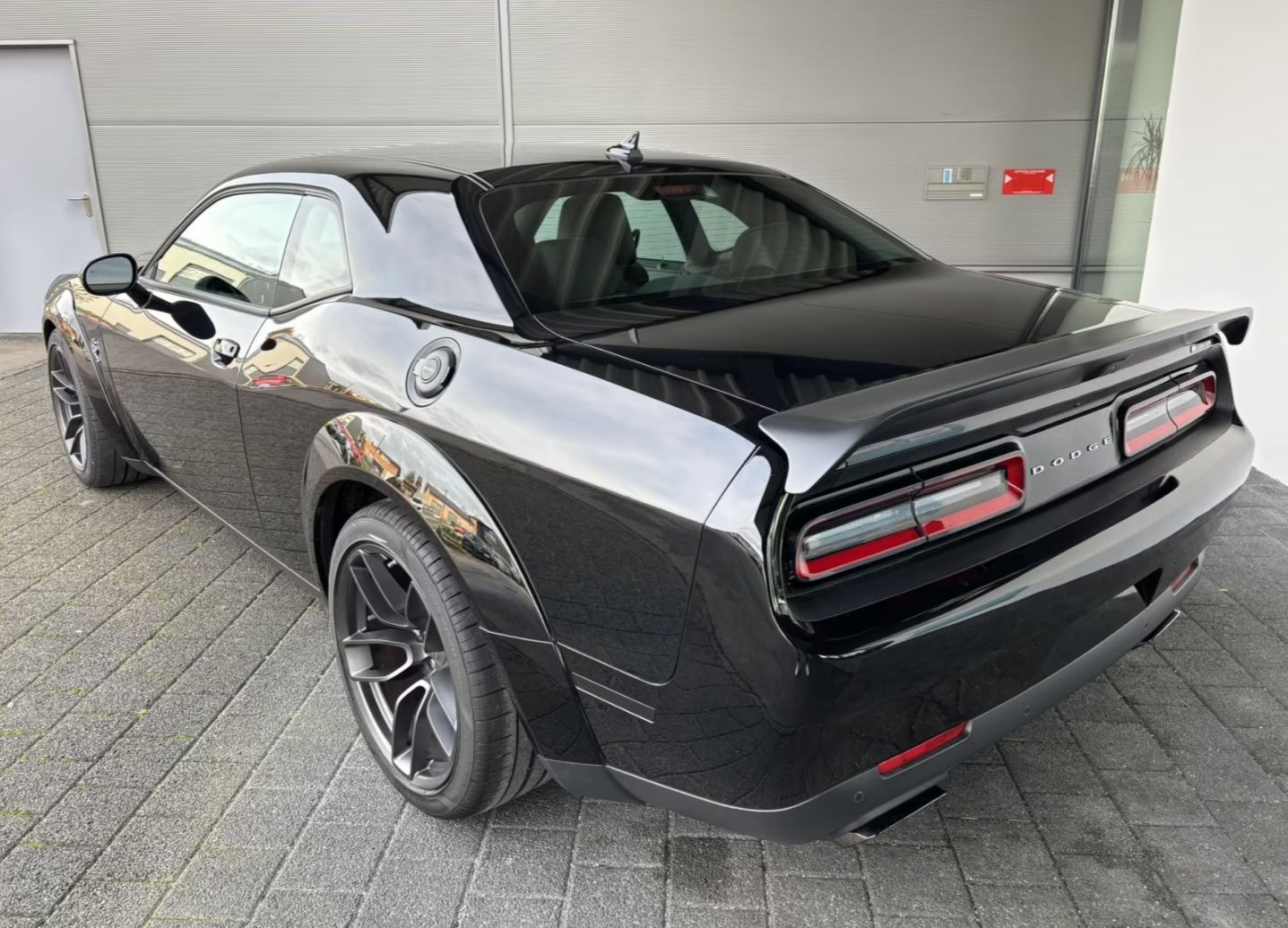 Dodge Challenger SRT Hellcat Widebody Jailbreak 2023