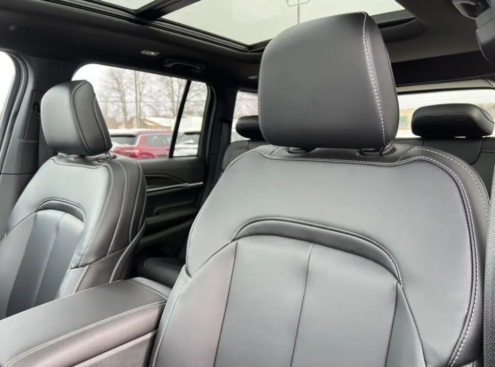 Jeep Grand Cherokee Limited 2026